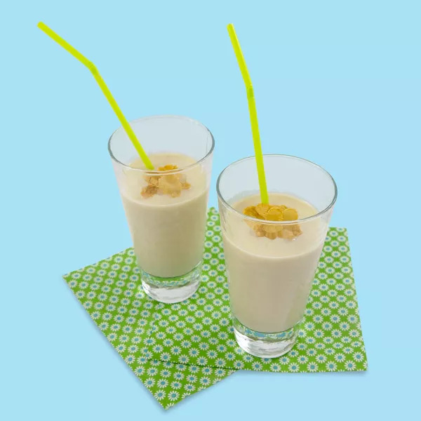 Smoothie banane poire gingembre coco