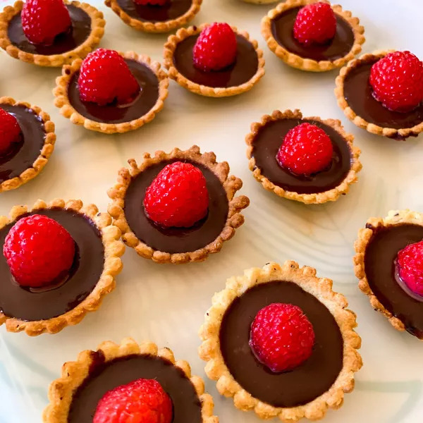 Minis-tartelettes chocolat framboise