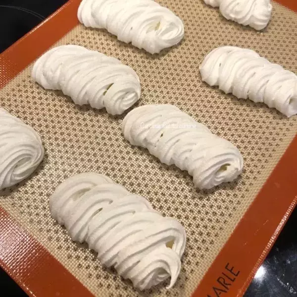 Meringues