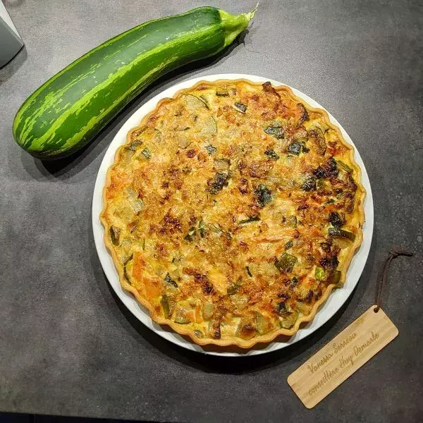 TARTE AUX COURGETTES ET SAUMON FUMÉ 