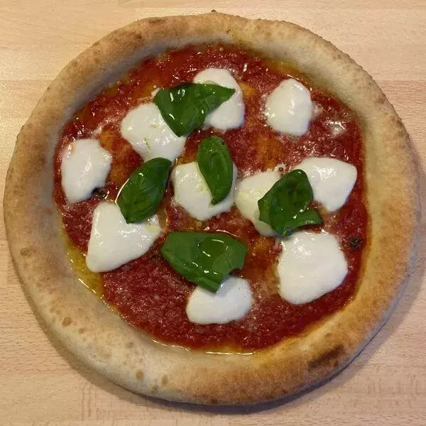 Pizza Margherita sans gluten