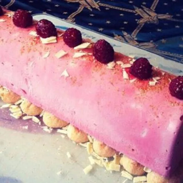 Bûche Framboise