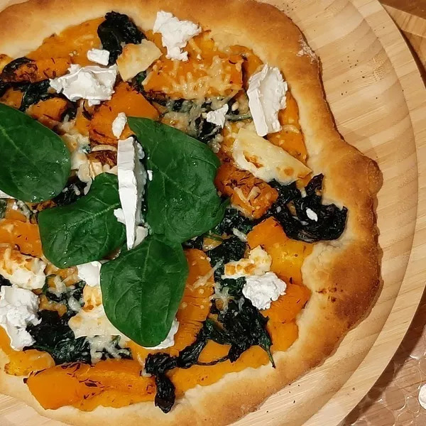 Pizza de courges,  épinards et chèvre 