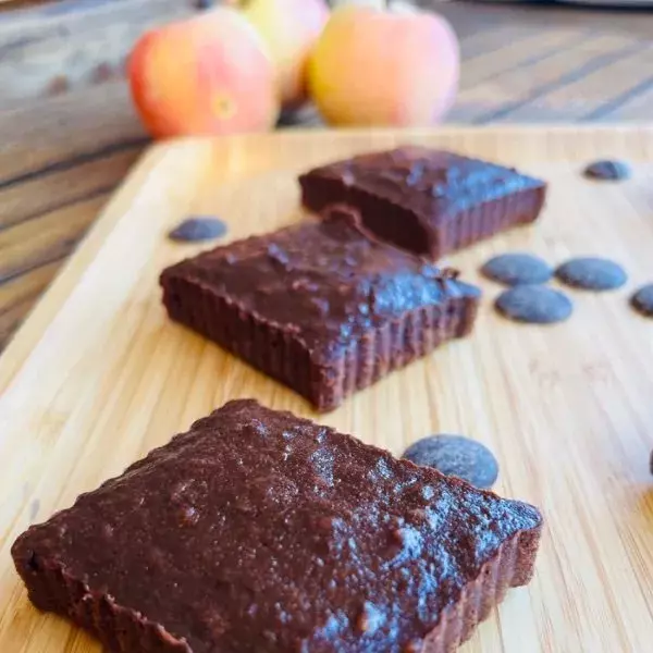 PETITS BROWNIES CHOCO COMPOTE