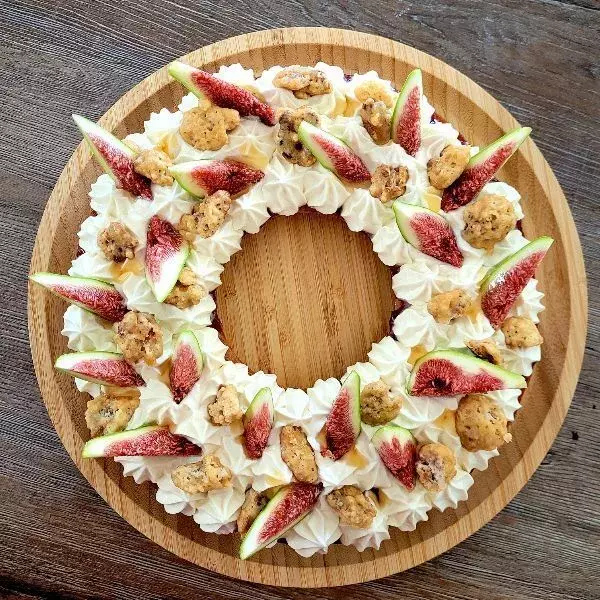 Tarte couronne figues noix miel