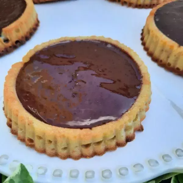 Banana bread au chocolat façon tarte renversée