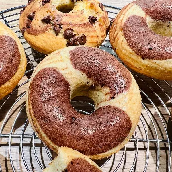 Les Donuts vanille et chocolat - chez Nanou