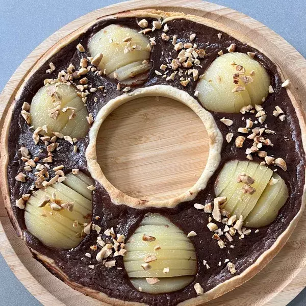 TARTE POIRES CHOCOLAT CACAHUETES