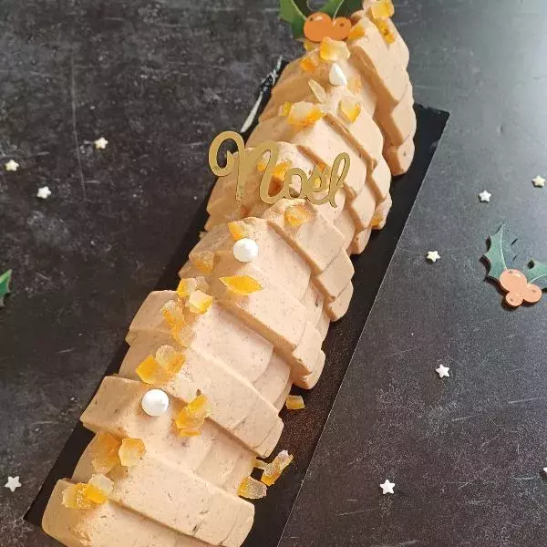 Bûche pain d'épices marron