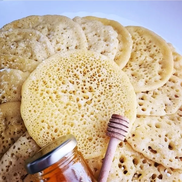 1000 Trous Baghrir ( crêpes arabes)