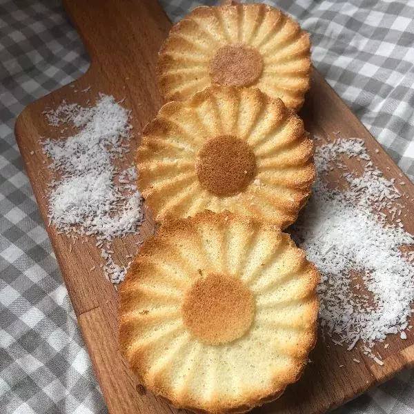 Financier à la noix de coco