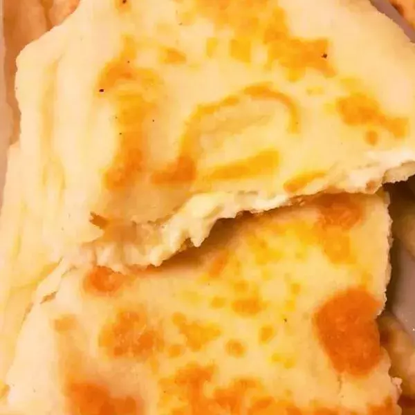 Cheese Naan 