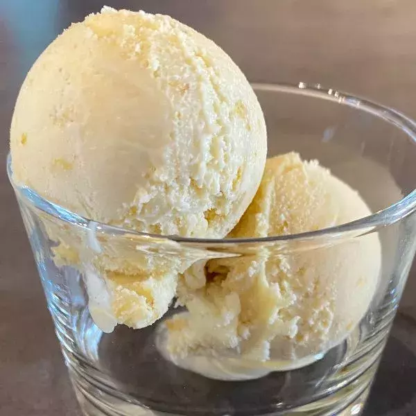 Crème glacée à la mirabelle