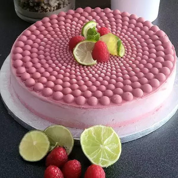 Entremet framboise-citron vert