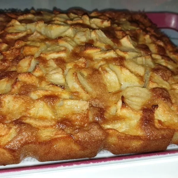 Gâteau fondant aux pommes 