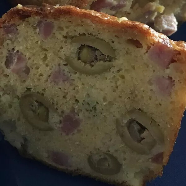 cake sans gluten olives et jambon