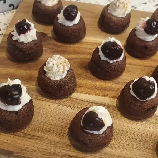 Minis volcans chocolat/cerises