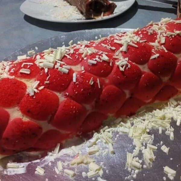 Buche façon tiramisu framboise