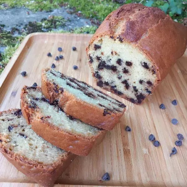 Gâteau au yaourt et pépites de chocolat 🍫 