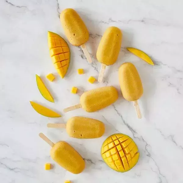 Bâtonnets glacés sorbet mangue