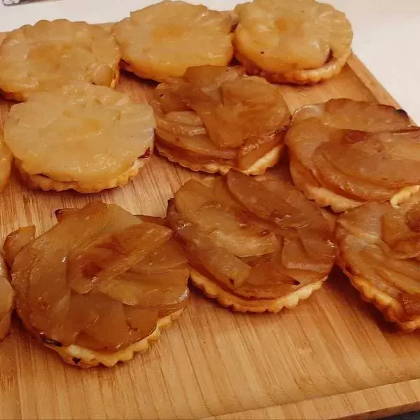 Tatins salés pour accompagner le foie gras