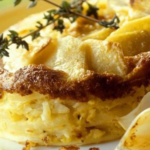 Timbale de pommes de terre à l'ail