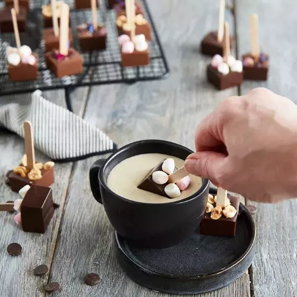 Sucettes à chocolat chaud