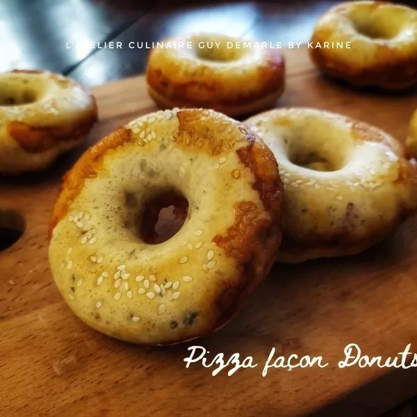 Pizza jambon et comté façon Donuts