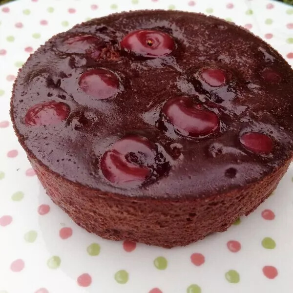 CLAFOUTIS CERISES CHOCOLAT