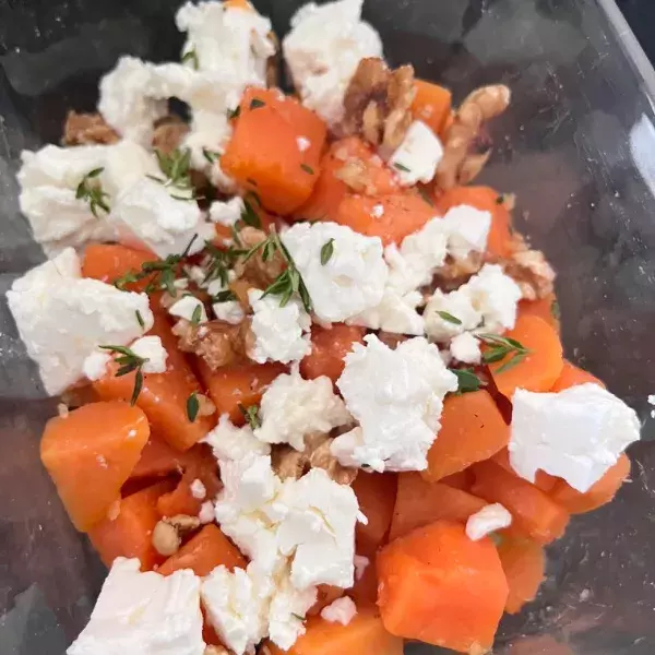 SALADE PATATES DOUCES FETA NOIX