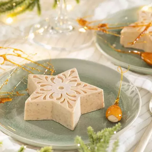 Étoiles glacées amande caramel