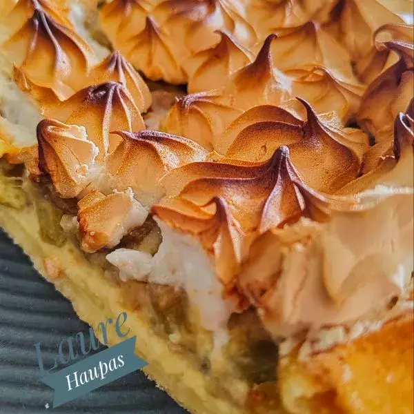 Tarte rhubarbe meringuée