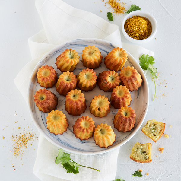 Mini-cannelés au poulet et curry