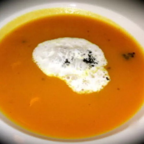 Velouté de potiron au curcuma