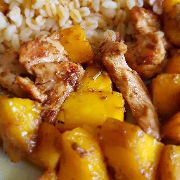 Aiguillettes de poulet et mangue au curry