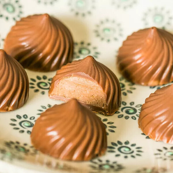 Chocolats fourrés praliné aux noisettes