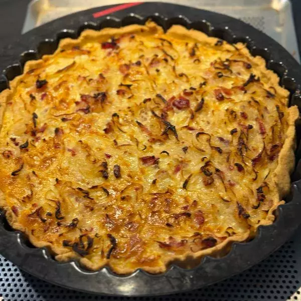 Tarte aux oignons Alsacienne