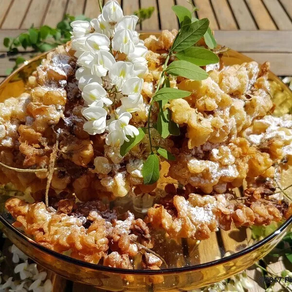 Beignets de fleurs d'acacias