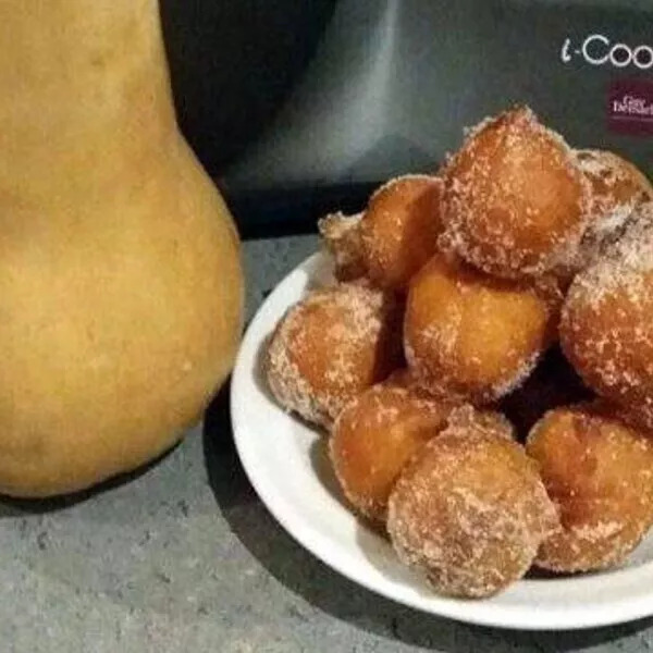 Beignets de Butternut sucrés