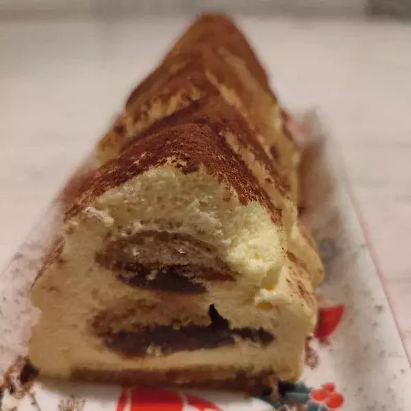 Bûche tiramisu à la crème de marrons