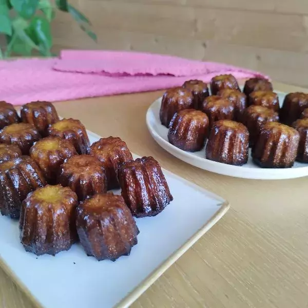 Mini cannelés bordelais