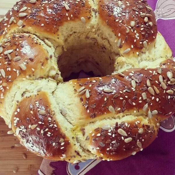 Brioche au lait d'amande et aux céréales