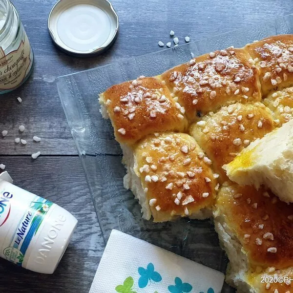 Brioche au yaourt fourrée au chocolat sans pétrissage