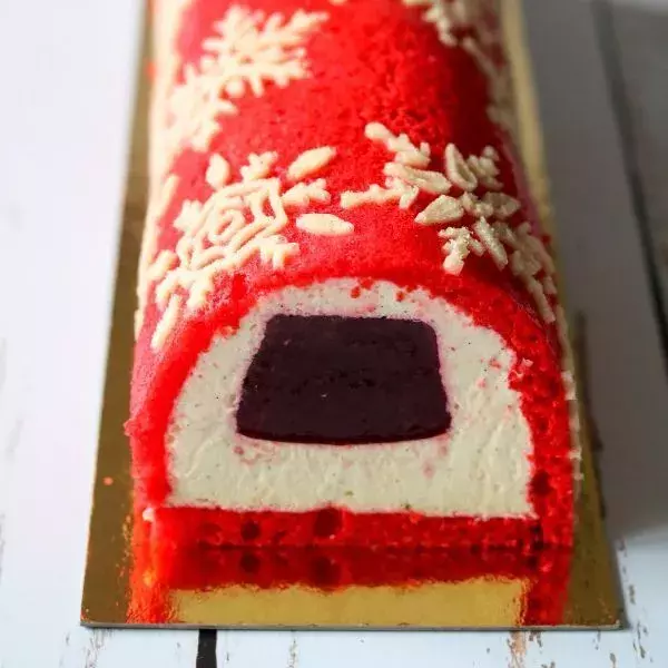 Bûche vanille fruits rouges - Noël -