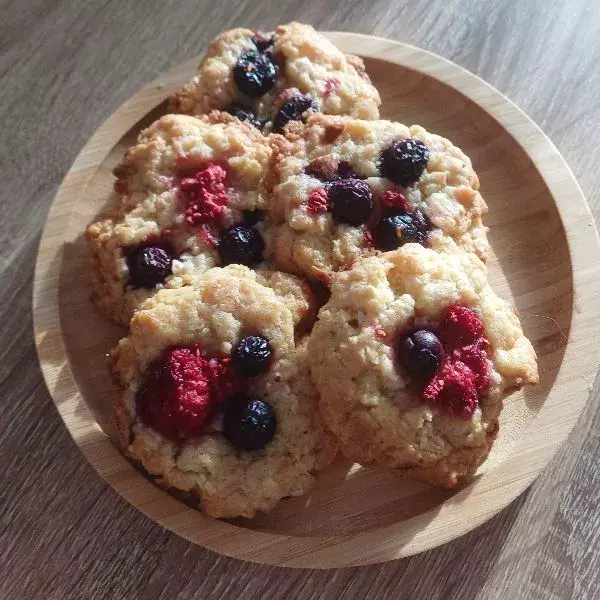 Cookies Chocolat blanc, fruits rouges et amandes