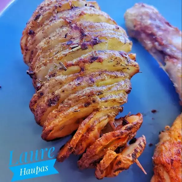 Pommes de terre Hasselback  au Air Fryer