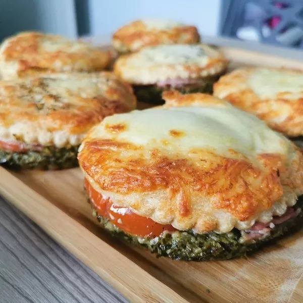 Croque pesto tomate mozzarella