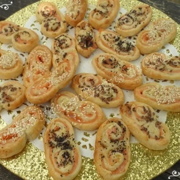 Palmiers saumon /ail et fines herbes