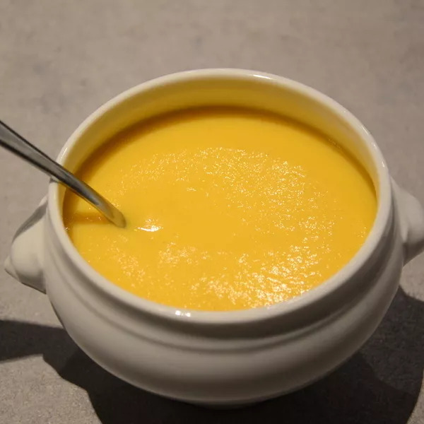 Soupe au chou fleur carottes et cumin