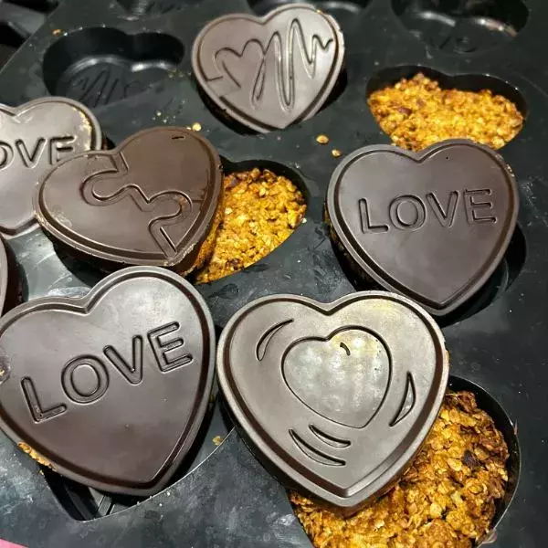 Cœurs granola et sa coque chocolat 